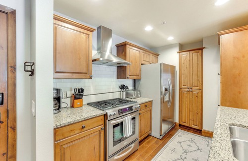McCall Condo | Half-Mi to Payette Lake: Dtwn McCall Condo!