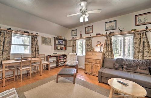 Soda Springs House | Half-Mi to Trails Rustic Soda Springs Cabin!
