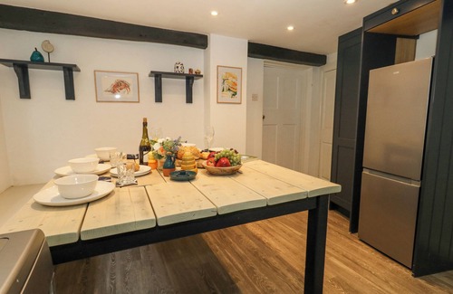 Beaminster Cottage | Half Pint Cottage