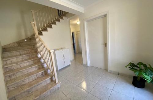Leiria House | Half Way Lisbon - Porto - EDM