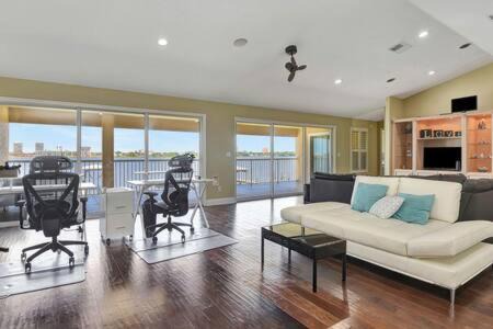 Elizabeth Mcbrides Raulersons House | Halifax Riverfront Pool Home