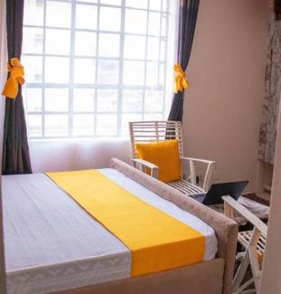 Nairobi West Apartment | Halisi Stays Cosy Nairobi Studio