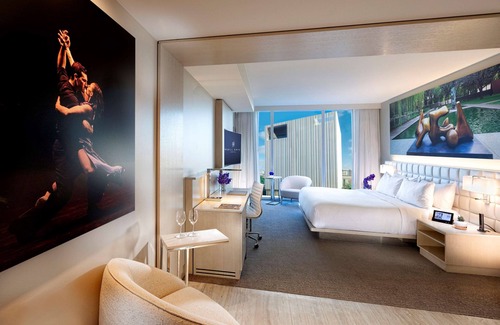 Dallas Arts District Hotel | HALL Arts Hotel Dallas, Curio Collection by Hilton