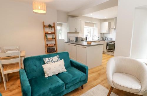 Carperby House | Hall Garth Cottage
