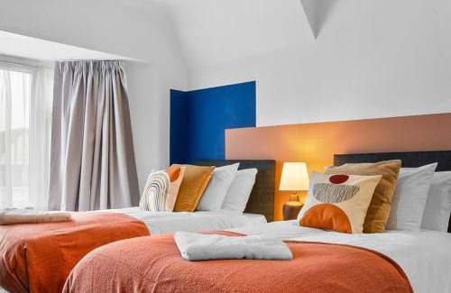 Seisdon House | Hall Green B28 Long Stay House with Accessible ground floor Bed and Bathroom