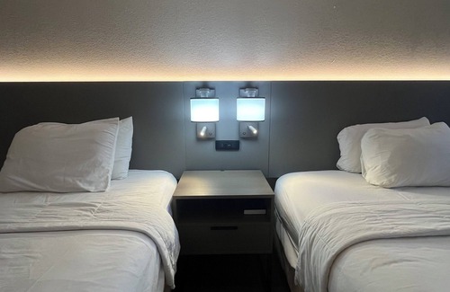 West Memphis Hotel | Hallmarc Inn & Suites of West Memphis