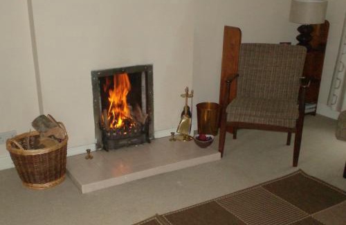 Belfast House | Hallmount Cottage - Belfast