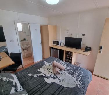 Halls Creek Hotel | Halls Creek Motel