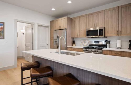 Santa Clara House | Hallser's Hive #4 townhouse