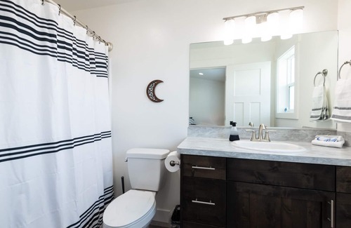 Idaho Falls House | Hamden Hideaway - 6BR Oasis
