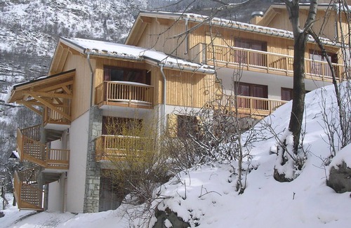 Orelle Apartment | Hameau 8 002 - SPA & PISCINE appartement 4 pers