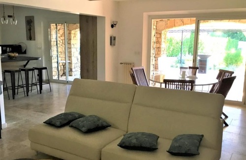 La Roquebrussanne House | Hameau des Molières Rez-de-chaussée 4 Personnes