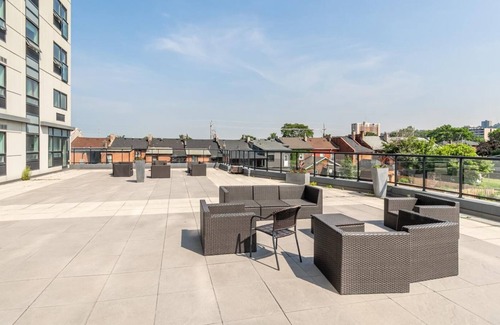 Beasley Apartment | Hamilton Apartments. GYM, BBQ