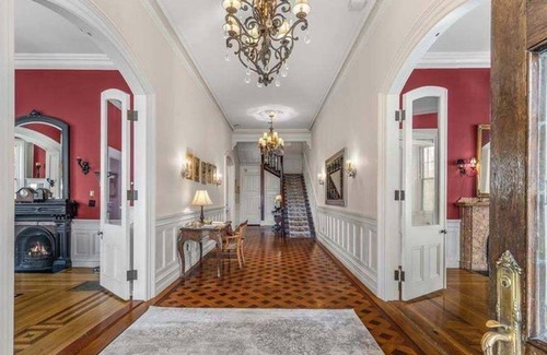 Middletown Bed & Breakfast | Hamilton Hoppin House