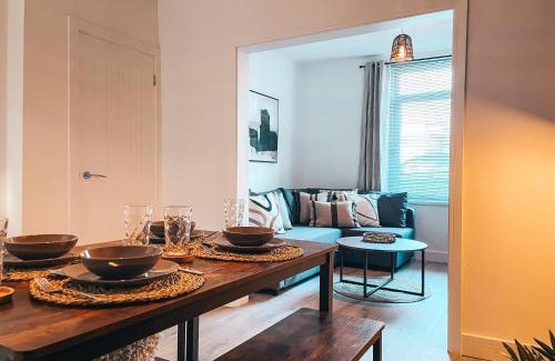 Pentrebach House | Hamilton House by Solace Stays