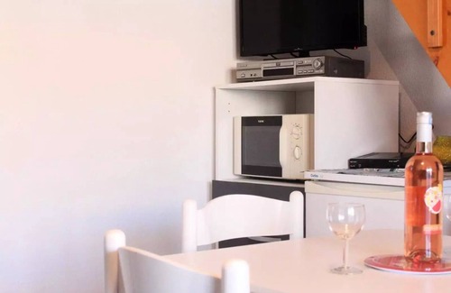 Les Ayguades Villa | Hamlet Beach Residence - House Studio mezzaninne- 4 beds- Gruissan Les Ayguades
