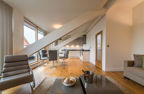 Windsor Apartment | Hampden Apartments - The Victoria
