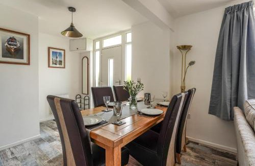 West Lulworth House | Hampden
