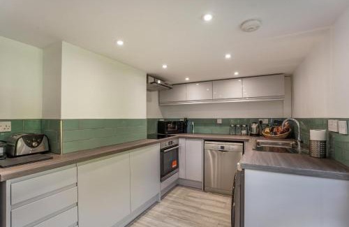 West Lulworth House | Hampden