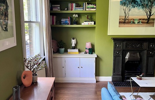 Gospel Oak Apartment | Hampstead Rooftop Loft with Deck