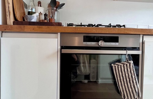 Gospel Oak Apartment | Hampstead Rooftop Loft with Deck