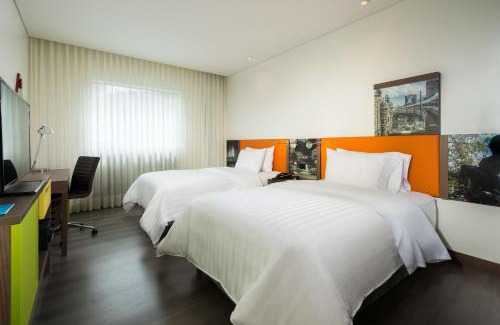 Calle 26 Hotel | Hampton By Hilton Bogota Airport