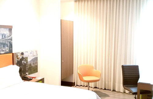 Bucaramanga Hotel | Hampton by Hilton Bucaramanga