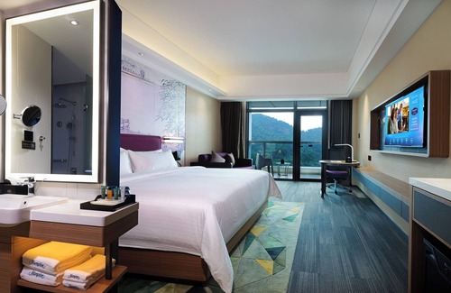 Nanhai Hotel | Hampton by Hilton Foshan Xiqiao Moutain
