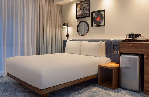 Waterloo Hotel | Hampton by Hilton London Waterloo