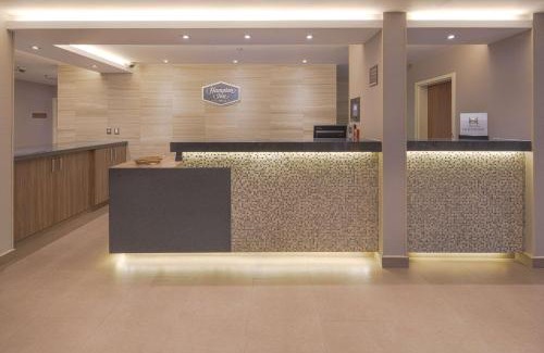 Monterrey Hotel | Hampton by Hilton Monterrey Galerias Obispado