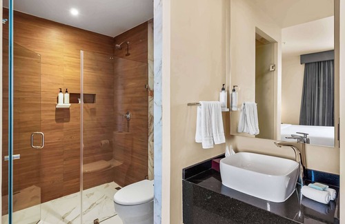 Queretaro Hotel | Hampton By Hilton Queretaro Juriquilla