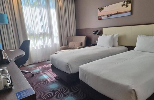 Blagnac Hotel | Hampton by Hilton Toulouse Airport