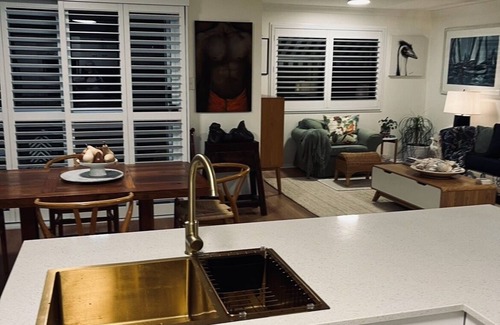 Kingscliff Cottage | Hampton cottage for summer rental in Kingscliff. Avail for 3 months min -Over 50