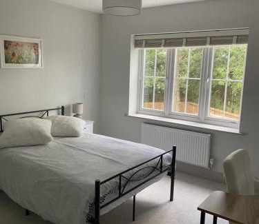 Peterborough House | Hampton