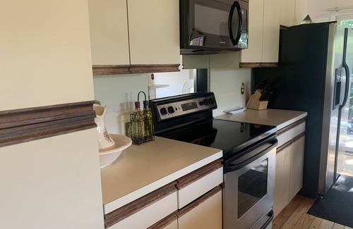Clearwater Beach House | Hampton Home On Creek & Walking Distance To Beach