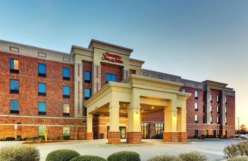 Swansboro Hotel | Hampton Inn and Suites Swansboro Near Camp Lejeune
