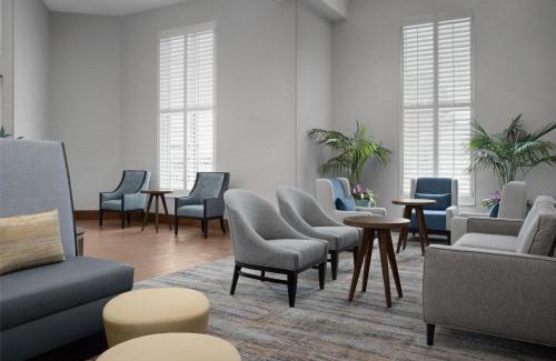 Vero Beach Hotel | Hampton Inn and Suites by Hilton Vero Beach-Downtown