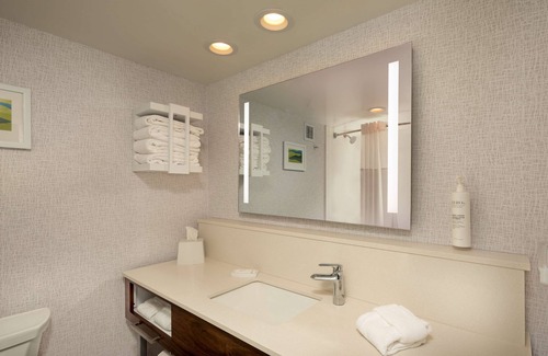 Asheville Hotel | Hampton Inn Asheville-Tunnel Rd.