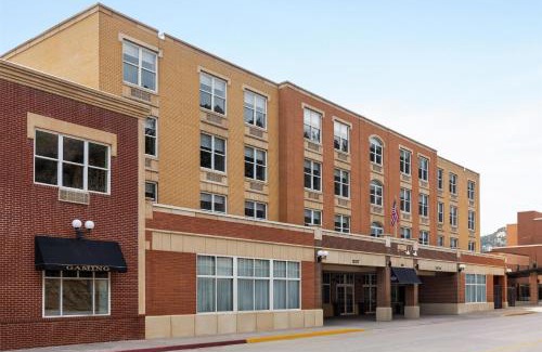 Deadwood Hotel | Hampton Inn at Tin Lizzie Gaming Resort
