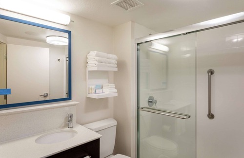 Eagan Hotel | Hampton Inn by Hilton Minneapolis/Eagan