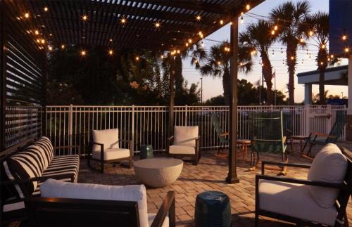Tampa Hotel | Hampton Inn by Hilton Tampa Fairgrounds Casino