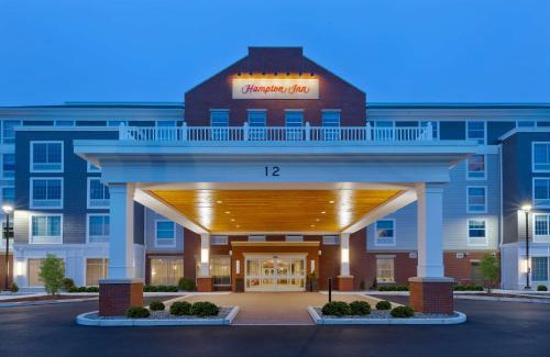 Buzzards Bay Hotel | Hampton Inn Cape Cod Canal