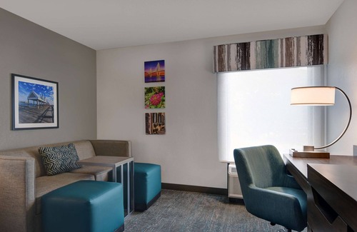 Charleston Hotel | Hampton Inn Charleston/Mount Pleasant-Patriots Point