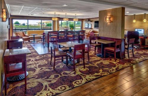 Corinth Hotel | Hampton Inn Corinth