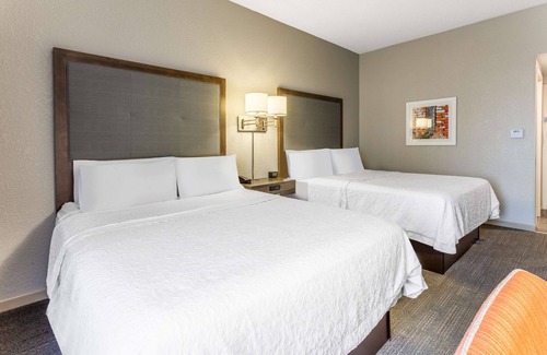 Eau Claire Hotel | Hampton Inn Eau Claire