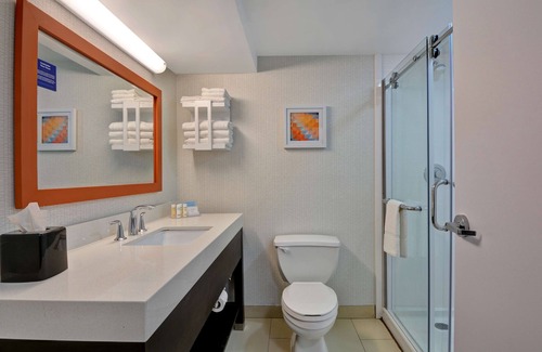 Greenwood Hotel | Hampton Inn Greenwood
