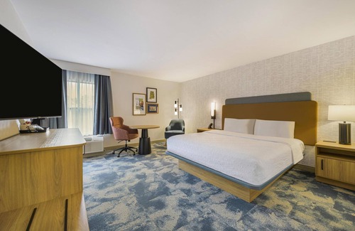 Huntsville Hotel | Hampton Inn Huntsville-Arsenal/South Pkway
