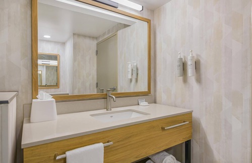 Huntsville Hotel | Hampton Inn Huntsville-Arsenal/South Pkway