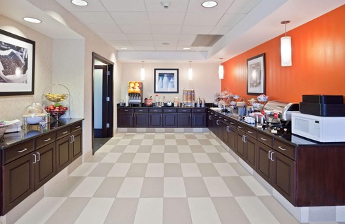 Ithaca Hotel | Hampton Inn Ithaca