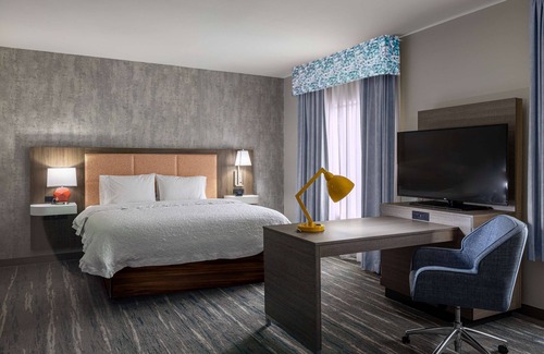 Cedar Bluff Hotel | Hampton Inn Knoxville-West At Cedar Bluff